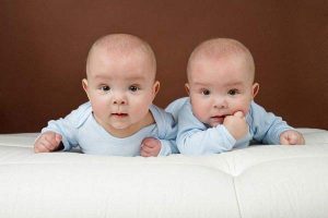 مستمری بهزیستی به چندقلوها چقدر است؟