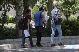 بررسی آسیب‌های اجتماعی و مصرف مواد مخدر در دانشگاه‌ها/بررسی موضوع مهاجرت دانشجویان درجلسات بعدی