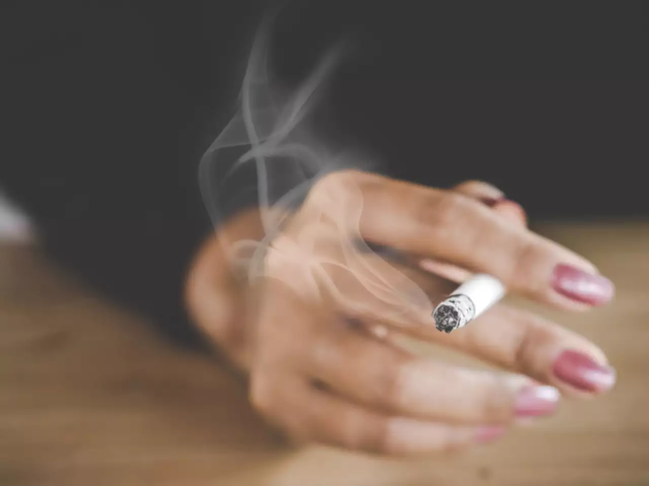 رشد ۱۳۳ درصدی استعمال دخانیات توسط دختران نوجوان /سیاستگذاری برای کاهش۳۰ درصدی مصرف تا سال ۲۰۲۵