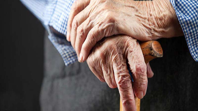 پنج هزار سالمند تهرانی مجهول الهویه هستند