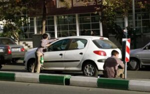 دادستان تهران: وزارت بهداشت مکلف به پذیرش کودکان کار است