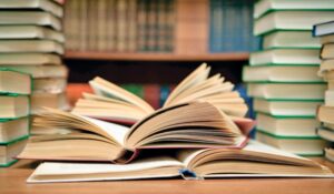 گسترش فرهنگ کتابخوانی در کاهش آسیبهای اجتماعی اثرگذار است