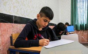ضربهفنی مدارس دولتی توسط مدارس غیردولتی!/ شهریههای ۷۰ تا ۱۰۰ میلیونی یک سال تحصیلی/ "عدالت آموزشی" در اغما