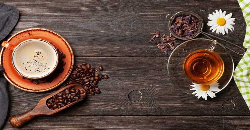 فواید نوشیدن چای و قهوه برای میانسالی