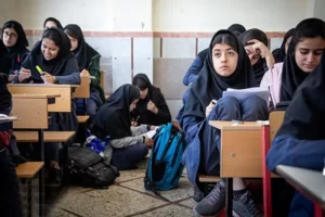 دامنه تاب آوری دانش آموزان پایین آمده است