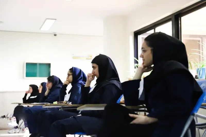 سقوط آزاد افت تحصیلی و نمره‌ها در دانشگاها/ دانشجویانی که حوصله درس خواندن ندارند