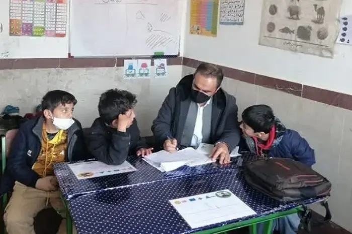 وقتی معلم زندگی کودکان ناشنوا را در روستاهای کردستان زیبا کرد