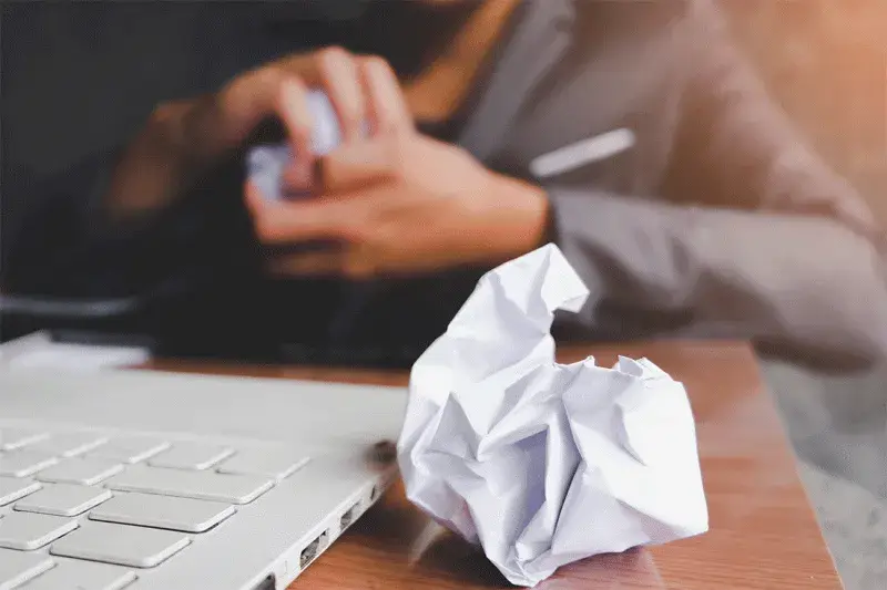 کمال گرایی چیست؟ کمال گرا کیست؟