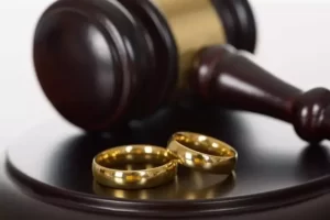 از چاله به چاه؛ ازدواج اشتباه برای فرار از فقر عاطفی و مالی خانواده