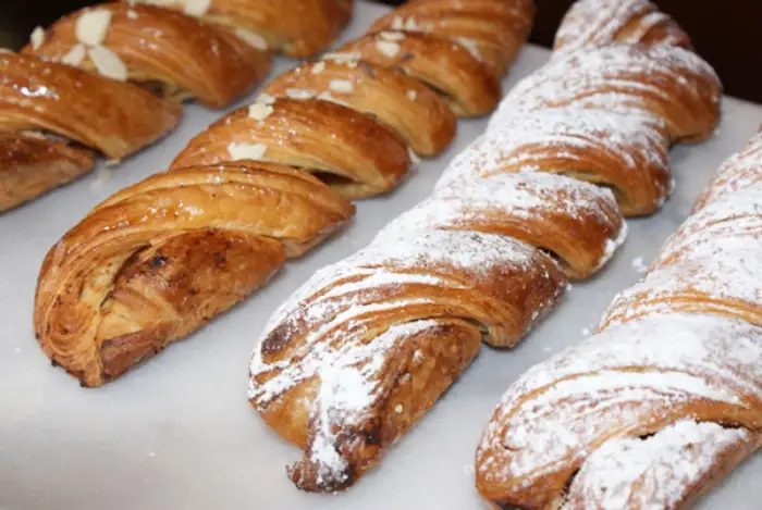 علت میل شدید به شیرینی چیست؟