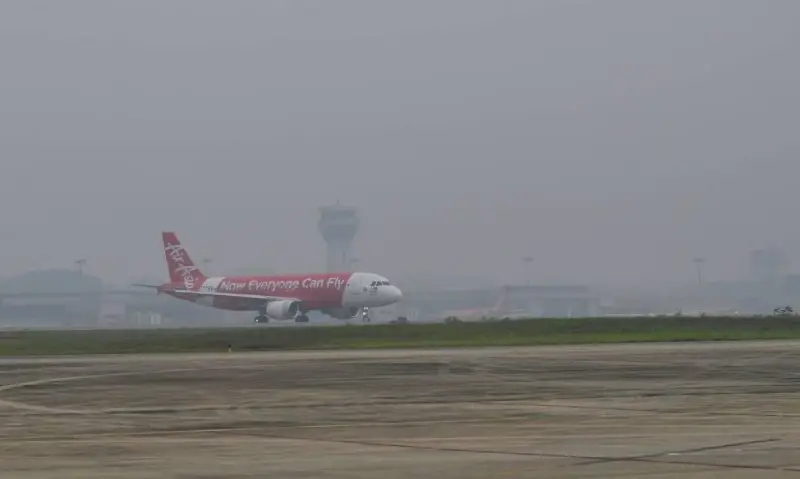 تشدید آلودگی هوا در اطراف فرودگاه‌ها/ مردم این مناطق بیشتر آسیب می‌بینند