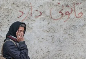 زنان جدی‌تر از مردان معتاد می‌شوند/ میانگین مصرف مواد در بین زنان 23 تا 44 سال است